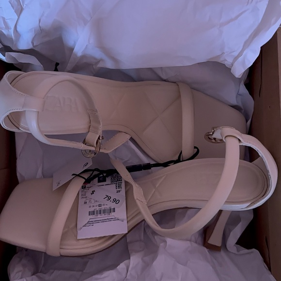 Zara Cream Heels - Picture 5 of 6